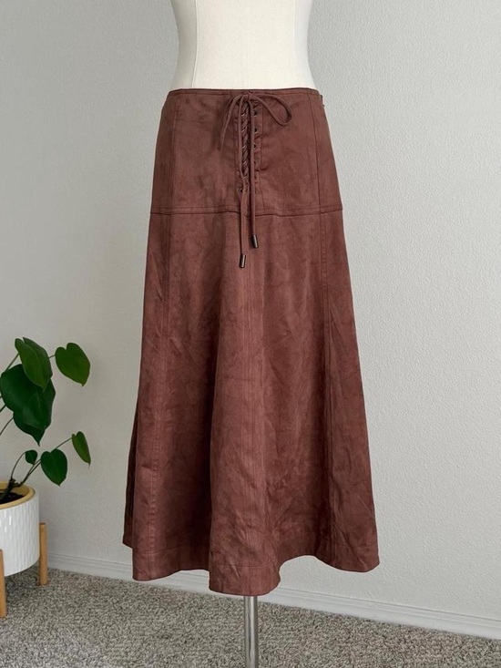 Jacquie the Label Dresses & Skirts - Jacquie The Label Faux Suede Lace-Up Midi Skirt